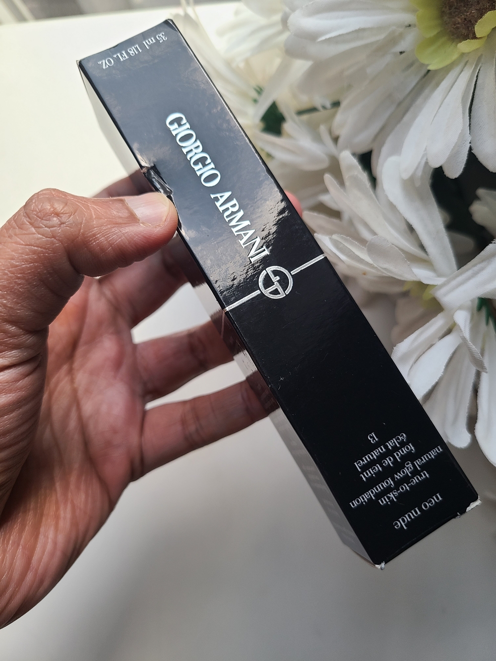 New Giorgio Armani Neo Nude Moisturizing Cream - Black Packaging